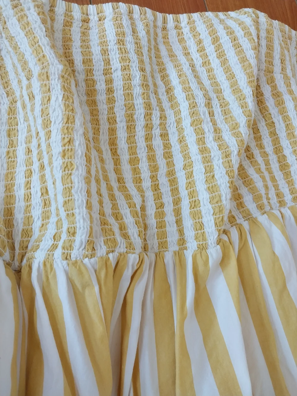 Beautifuk A New Day Yellow/White Strapless Smocked Midi Dress Sz Size Large L - Picture 7 of 9